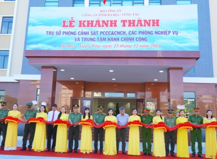 Khánh thành trụ sở các phòng nghiệp vụ Công an tỉnh