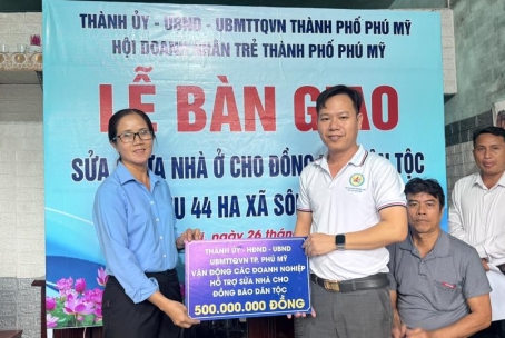 LỄ BÀN GIAO NHÀ SỬA CHỮA CHO ĐỒNG BÀO DÂN TỘC TẠI XÃ SÔNG XOÀI, TP. PHÚ MỸ
