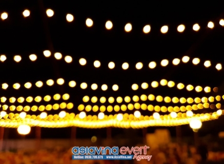 TRANG TRÍ TIỆC CƯỚI NGOÀI TRỜI BẰNG ĐÈN LED