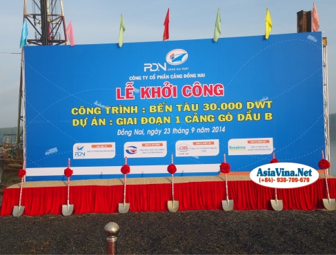 Tổ Chức Lễ Khởi Công, Công Trình Bến Tàu 30.000 DWT