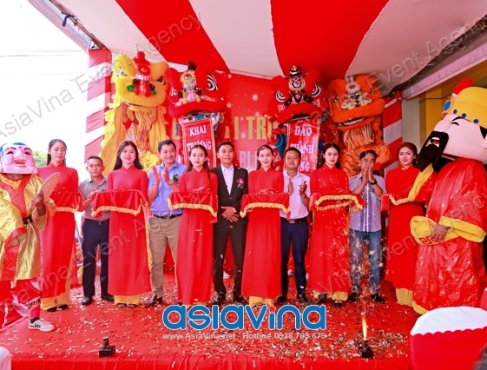 LỄ KHAI TRƯƠNG SHOWROOM THIẾT BỊ NHÀ BẾP LÊ BÌNH