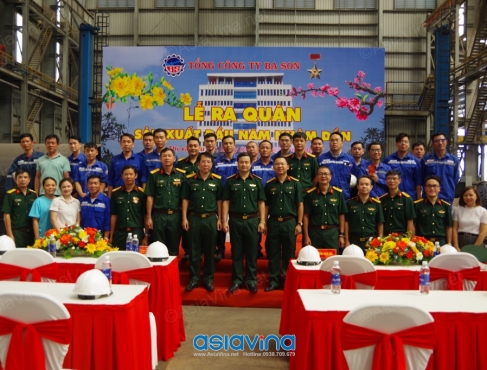 TỔNG CÔNG TY BA SON SÔI NỔI RA QUÂN SẢN XUẤT ĐẦU NĂM