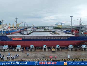 LỄ HẠ THỦY TÀU SỐ 3 - MÃ HIỆU YN 559045 DỰ ÁN ĐÓNG MỚI TÀU COMBIFREIGHTER 3850
