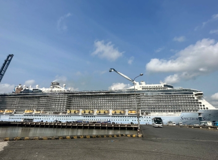 Siêu tàu Spectrum of The Seas đưa 4.485 khách quốc tế tới Bà Rịa - Vũng Tàu