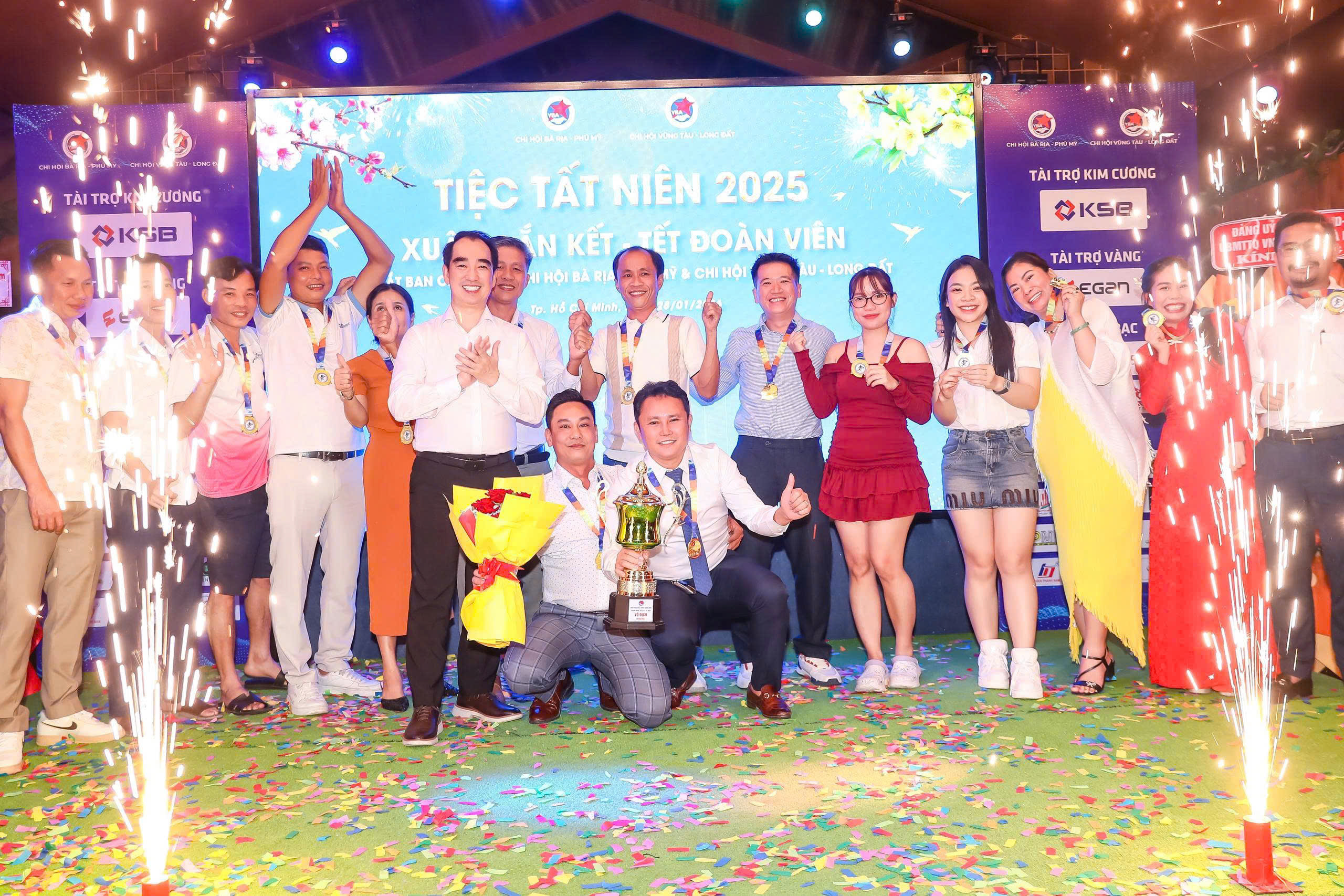 giai-picklaball-chao-mung-ra-mat-chi-hoi