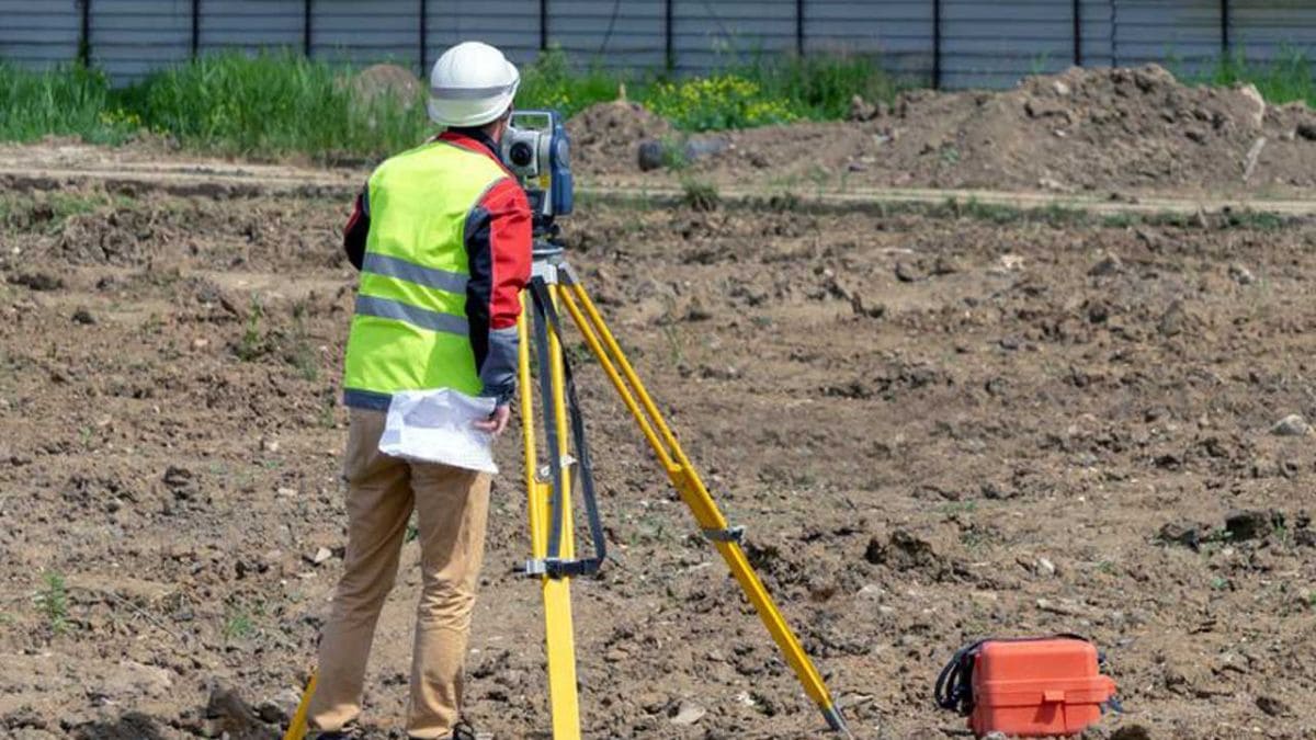 Tìm hiểu về phương án khảo sát địa hình đúng quy định