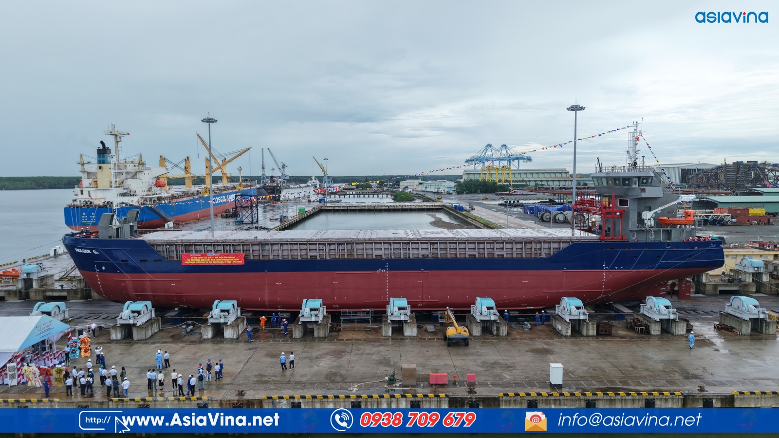 le-ha-thuy-tau-damen-so-3